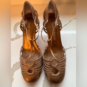 Sarah Chofakian Bronze Metallic Leather T-Strap Heels | US 8 (Brazil 6)